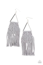 Load image into Gallery viewer, Macrame Jungle - Silver
